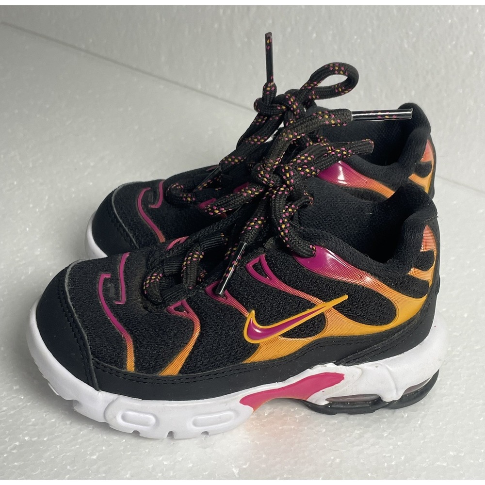 Nike Air Max Plus Toddler Shoes Black Active Pink Kumquat Style DX9266-001 Sz 6C